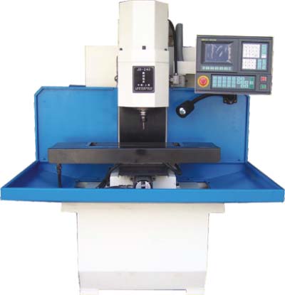 <b>YUY-240數控銑床(教學/生產兩用型)</b>