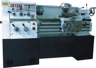 <b>YUY-C6132A普通車床</b>