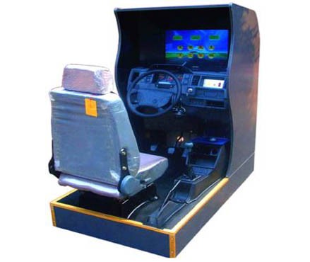 <b>YUY-1006觸摸型汽車駕駛模擬器</b>