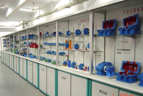 <b>YUY-26化工工藝學(xué)陳列柜</b>